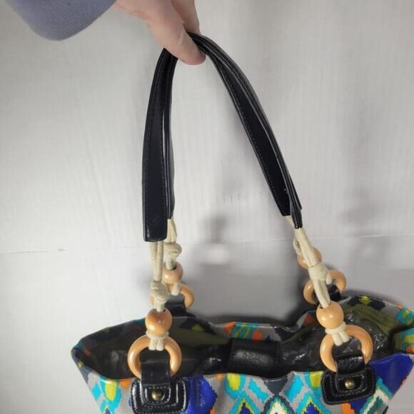 Plum Brand Multicolored Fabric Southwestern Wood Accent Woven Shoulder Handbag - Picture 4 of 12